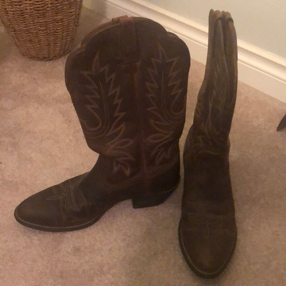 Ariat Cowgirl Boots